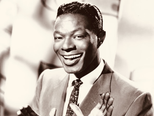 Boek Mr Brooks, de moderne crooner die de charme van Nat "King" Cole naar jouw evenement brengt. Stijlvol, warm en perfect voor bruiloften, gala’s, bedrijfsevents en hospitality. Ontdek zijn tijdloze sound.